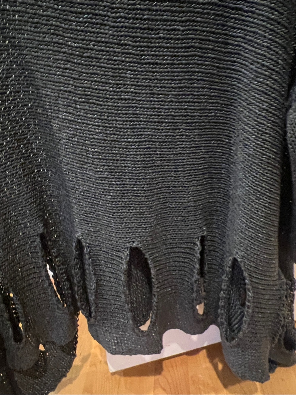 Dark Teal Distressed Knit Women's Sweater, worn once, stunning! - Picture 4 of 4